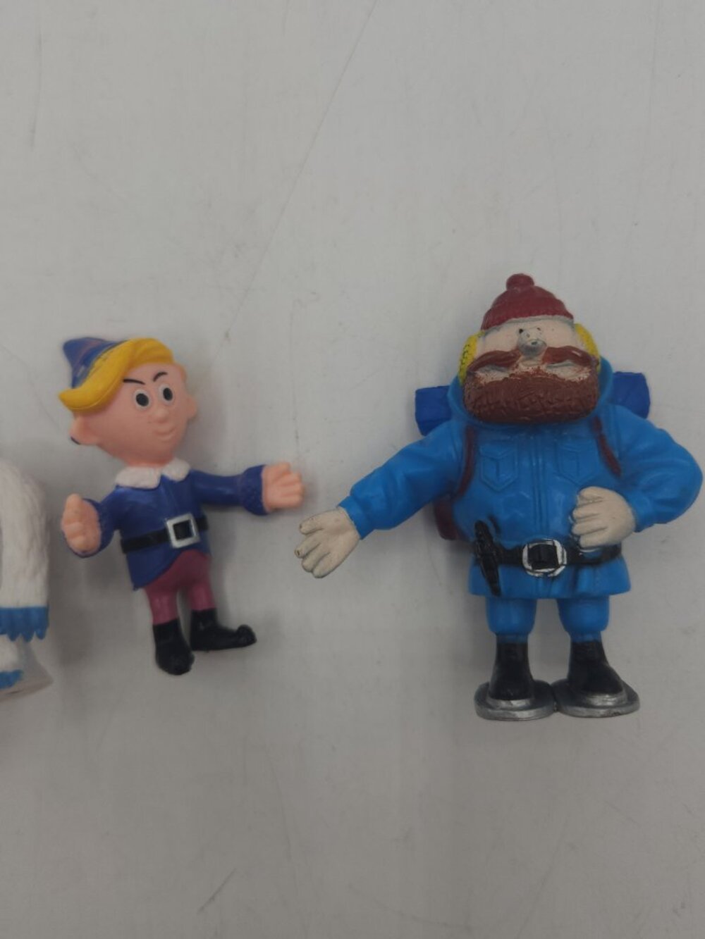 Rudolph Misfit Toys Figurines Snowman Bumble Elf PVC Set of 5 - Picture 10 of 10